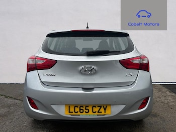 Used Hyundai i30 2015 for sale - 77760596: Photo