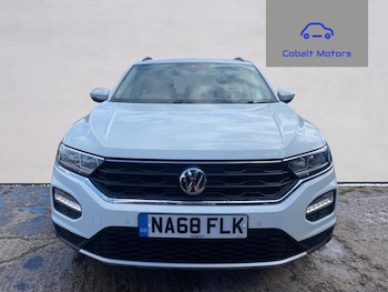 Used Volkswagen T-Roc 2018 for sale - 78806908: Photo