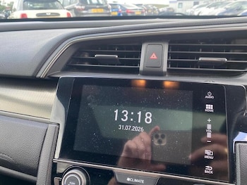 Used Honda Civic 2019 for sale - 79381080: Photo