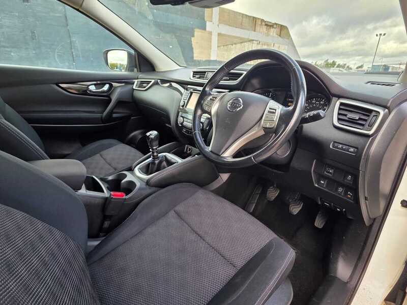 Used Nissan Qashqai 2015 for sale - 76224127: Photo 10