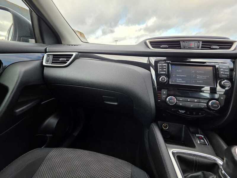 Used Nissan Qashqai 2015 for sale - 76224127: Photo 14