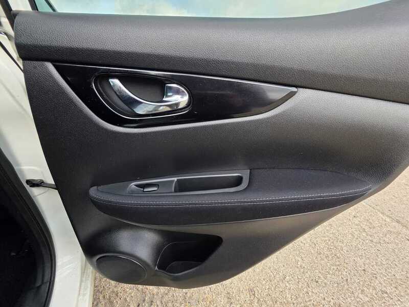 Used Nissan Qashqai 2015 for sale - 76224127: Photo 22