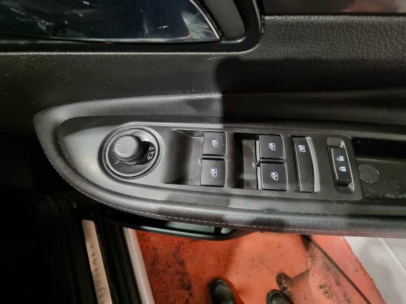 Used Vauxhall Mokka X 2018 for sale - 76893050: Photo 19