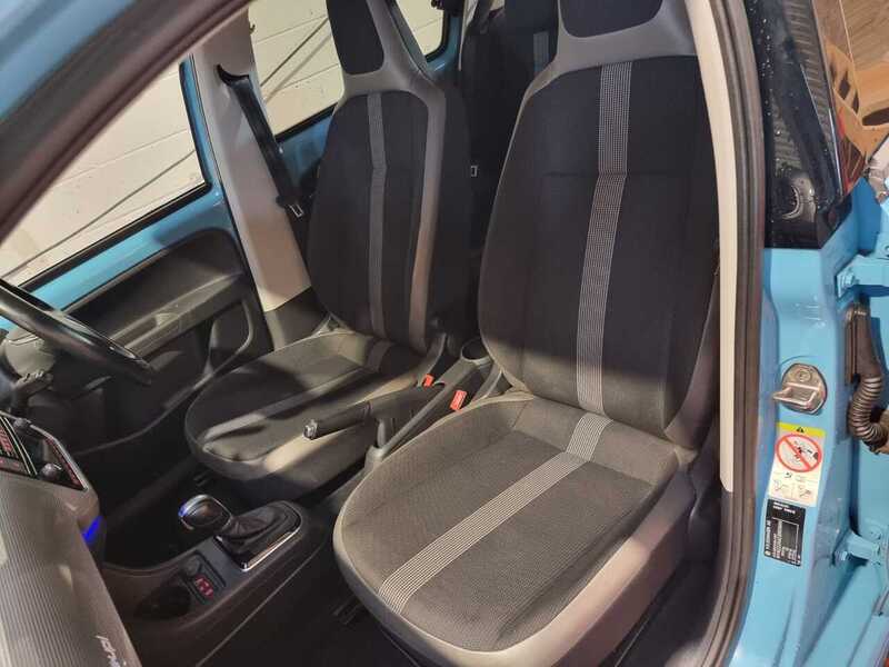 Used Volkswagen up! 2018 for sale - 77159977: Photo 24