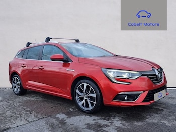 Used Renault Megane 2017 for sale - 77356870: Photo