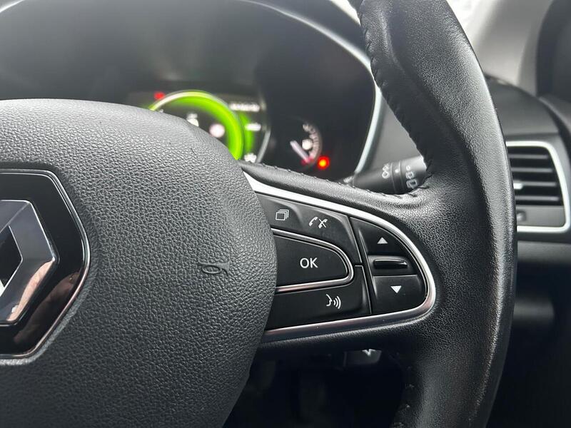 Used Renault Megane 2017 for sale - 77356870: Photo 23