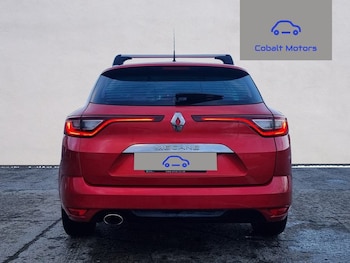 Used Renault Megane 2017 for sale - 77356870: Photo