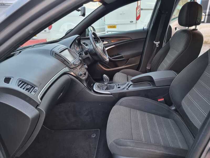 Used Vauxhall Insignia 2016 for sale - 76686813: Photo 16