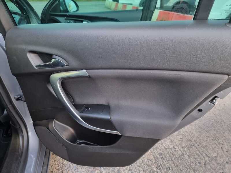 Used Vauxhall Insignia 2016 for sale - 76686813: Photo 17