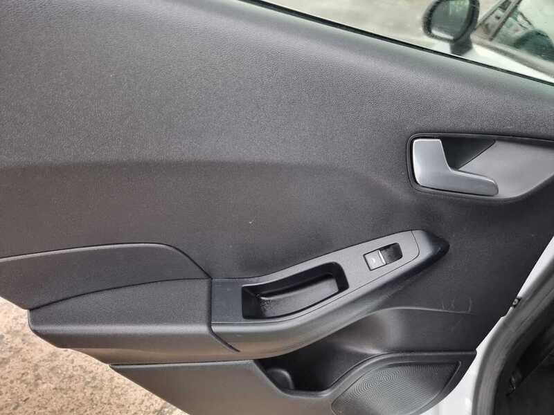 Used Ford Fiesta 2019 for sale - 76362709: Photo 19