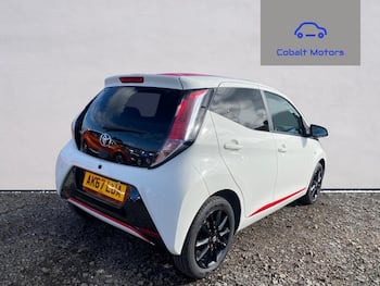 Used Toyota AYGO 2017 for sale - 79692053: Photo
