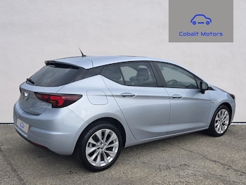 Used Vauxhall Astra 2018 for sale - 76256865: Photo 3
