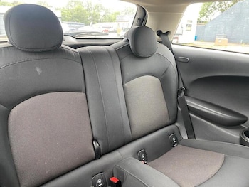 Used MINI Hatch 2019 for sale - 78715399: Photo