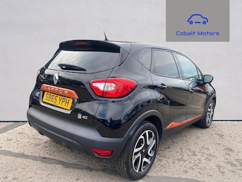 Used Renault Captur 2016 for sale - 79435942: Photo