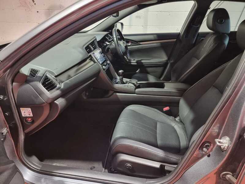 Used Honda Civic 2018 for sale - 76821340: Photo 12