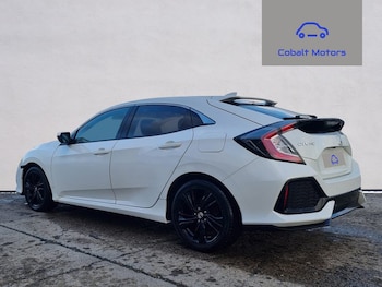 Used Honda Civic 2018 for sale - 77337610: Photo