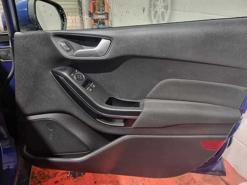 Used Ford Fiesta 2017 for sale - 77404577: Photo 14