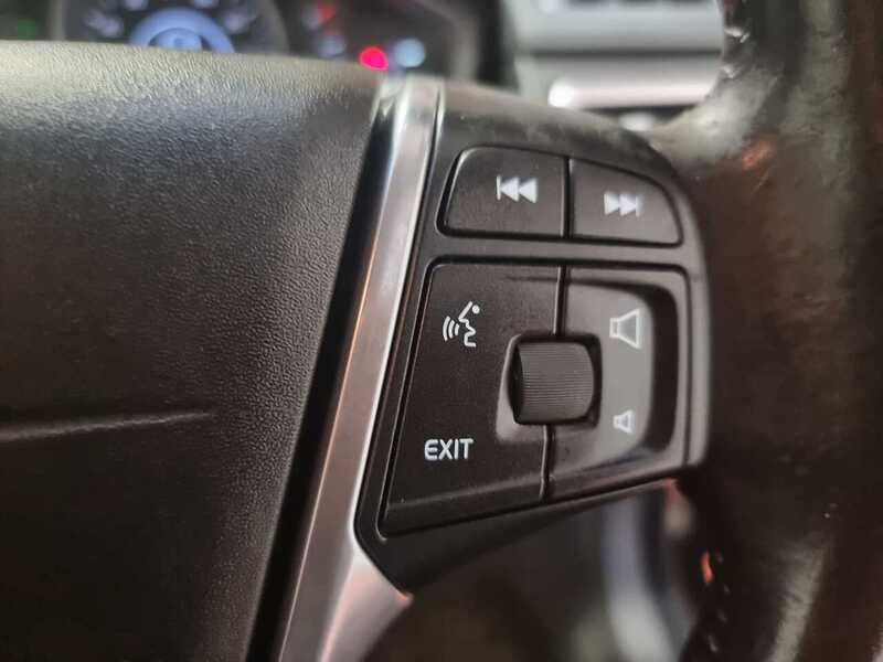 Used Volvo V70 2015 for sale - 77213052: Photo 25