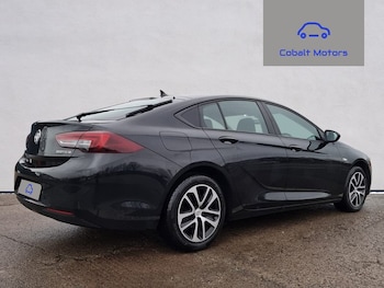 Used Vauxhall Insignia 2019 for sale - 77154033: Photo