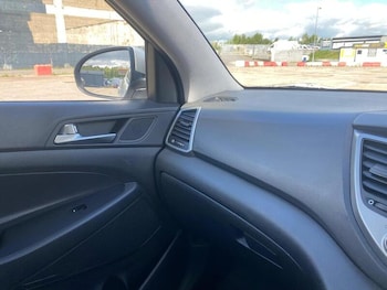 Used Hyundai TUCSON 2018 for sale - 78620227: Photo