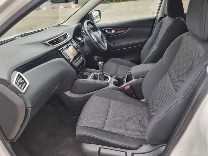 Used Nissan Qashqai 2017 for sale - 76267512: Photo 11