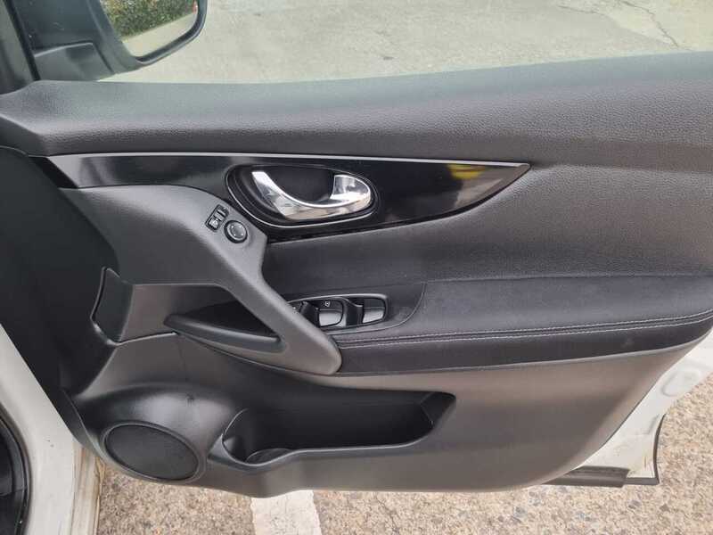 Used Nissan Qashqai 2017 for sale - 76267512: Photo 16