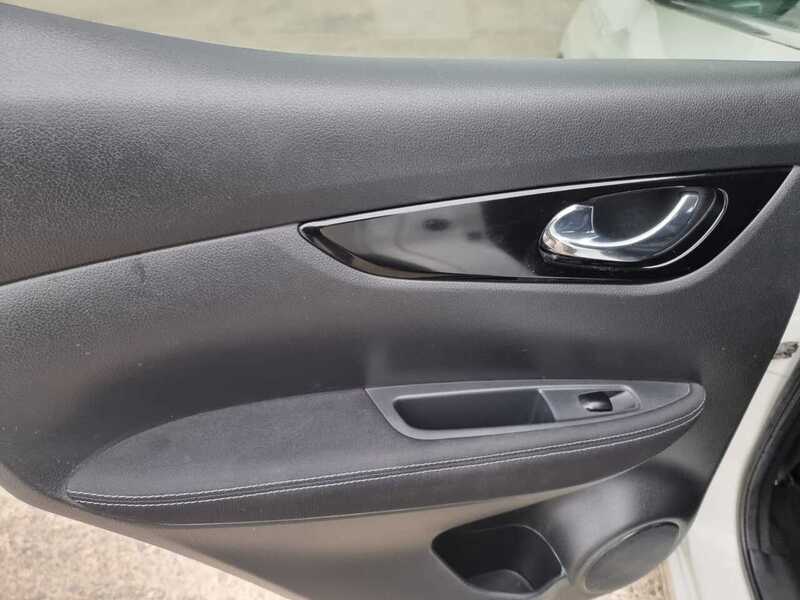 Used Nissan Qashqai 2017 for sale - 76267512: Photo 18