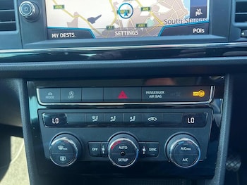 Used SEAT Leon 2018 for sale - 78402086: Photo