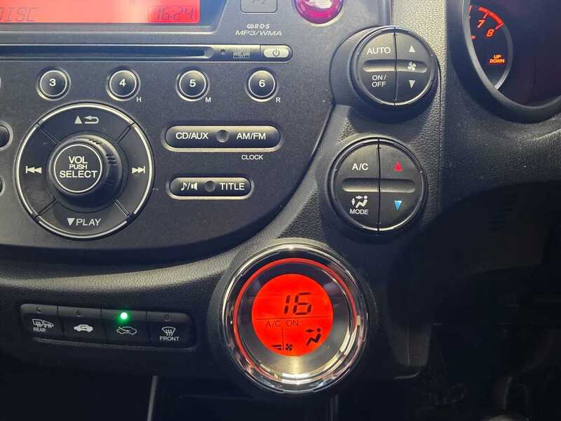 Used Honda Jazz 2014 for sale - 76065059: Photo 36