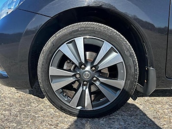 Used Nissan Pulsar 2017 for sale - 77836671: Photo