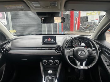 Used Mazda Mazda2 2016 for sale - 78466503: Photo