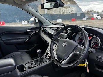 Used MG GS 2016 for sale - 78182192: Photo