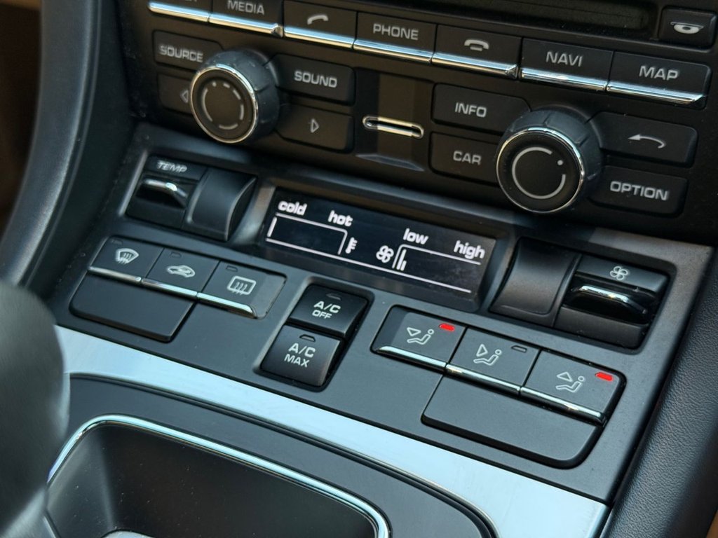 Used Porsche Boxster 2014 for sale - 78017155: Photo 17