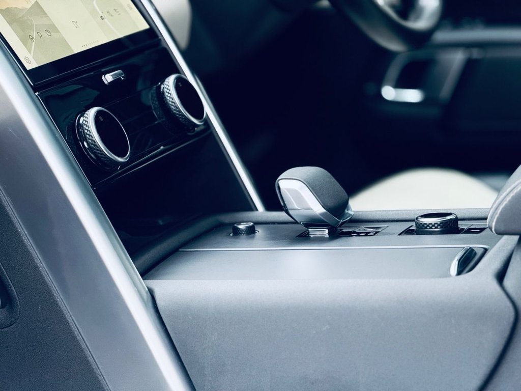 Used Land Rover Discovery 2022 for sale - 78017004: Photo 22