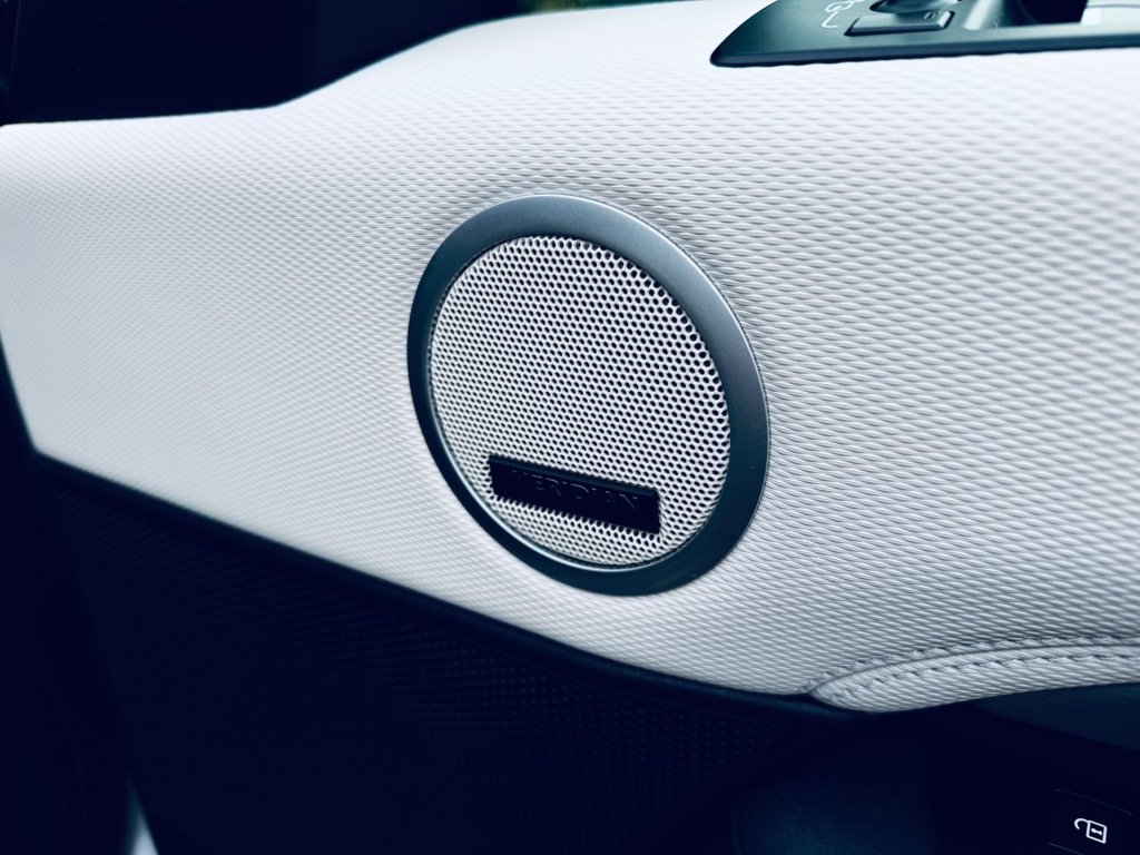 Used Land Rover Discovery 2022 for sale - 78017004: Photo 28