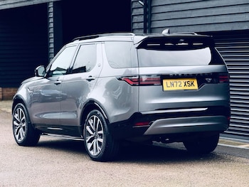 Used Land Rover Discovery 2022 for sale - 78017004: Photo