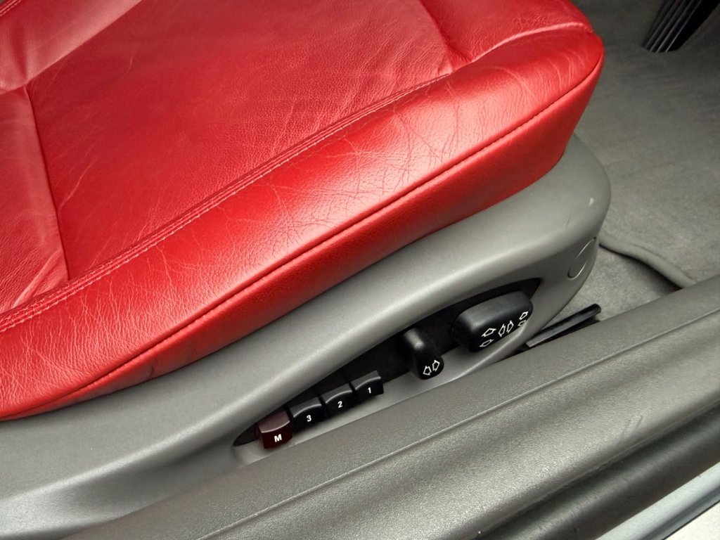 Used BMW Z4 2004 for sale - 78102841: Photo 21