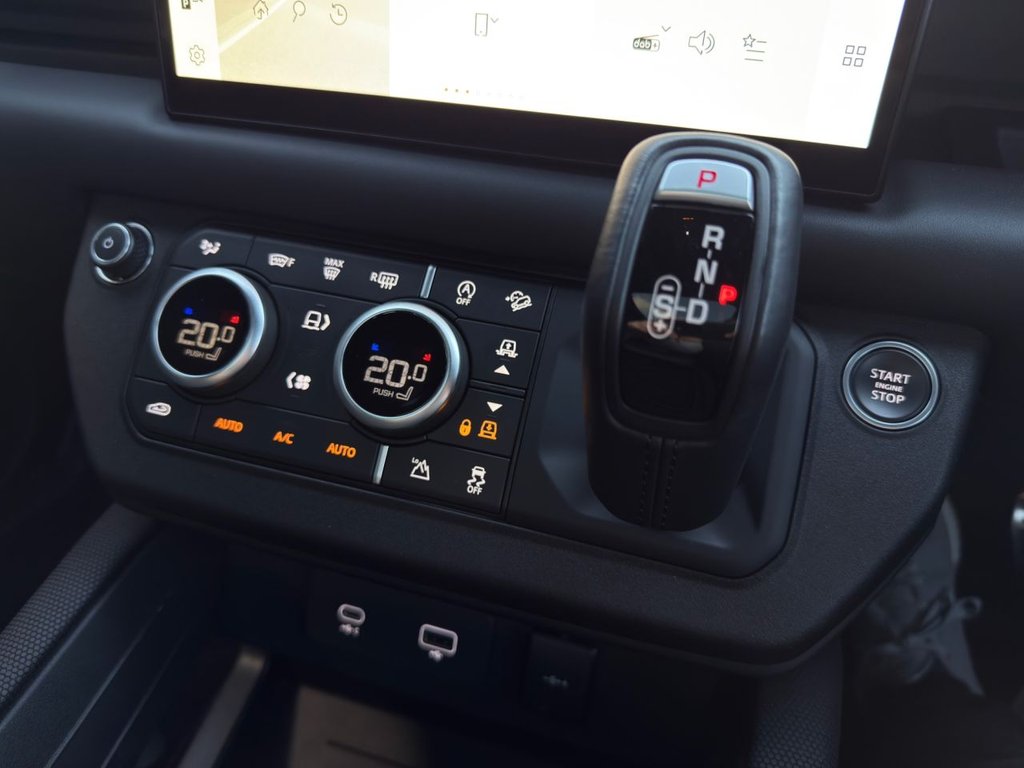 Used Land Rover Defender 2021 for sale - 78016835: Photo 48