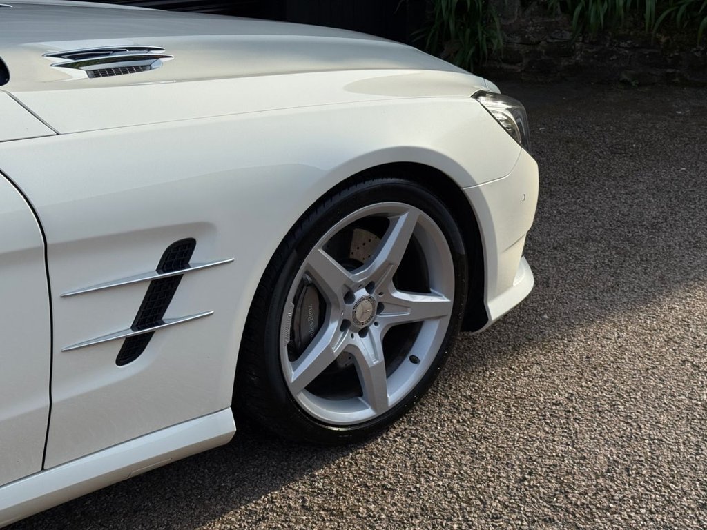 Used Mercedes-Benz SL 2014 for sale - 78172423: Photo 9