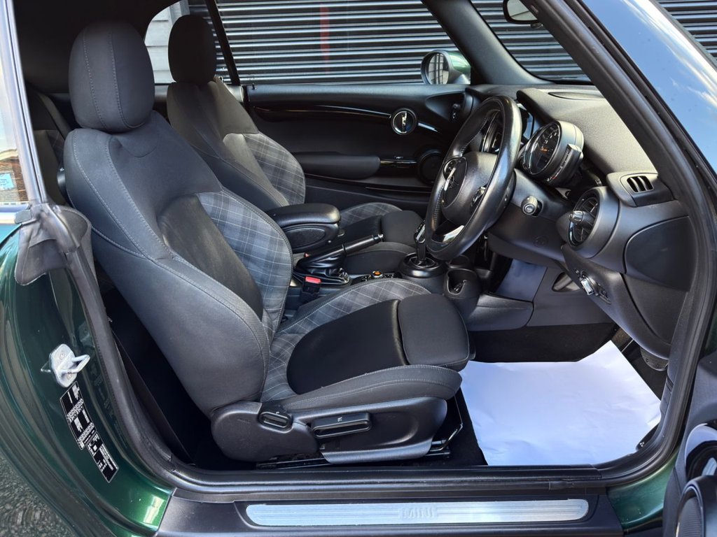 Used MINI Convertible 2018 for sale - 78016790: Photo 20