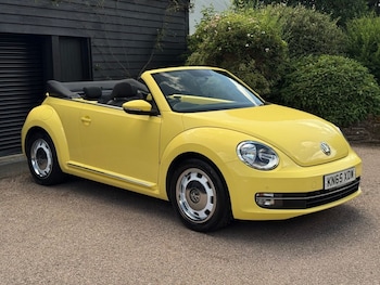 Used Volkswagen Beetle 2015 for sale - 79142503: Photo
