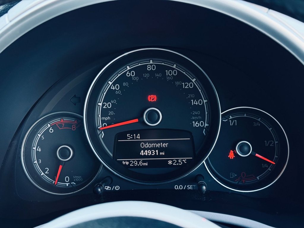 Used Volkswagen Beetle 2017 for sale - 78016749: Photo 18