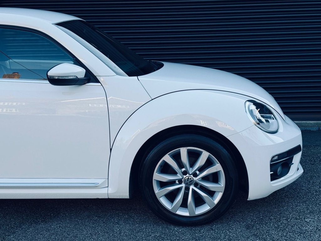 Used Volkswagen Beetle 2017 for sale - 78016749: Photo 28
