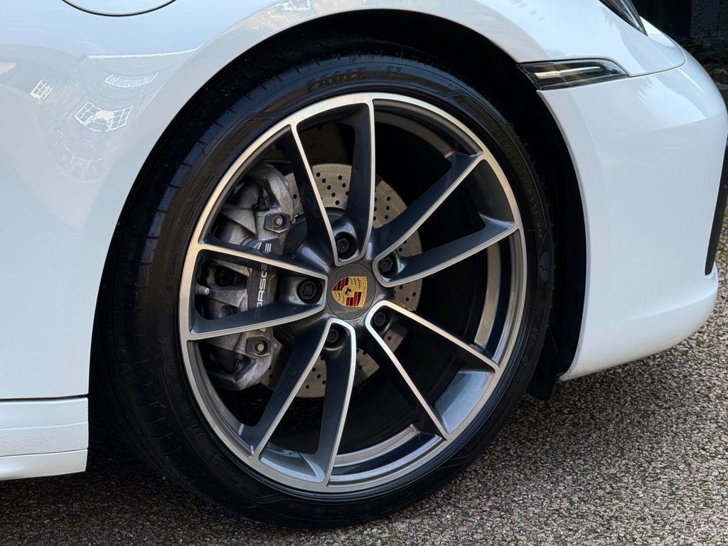 Used Porsche 911 2019 for sale - 78017245: Photo 16