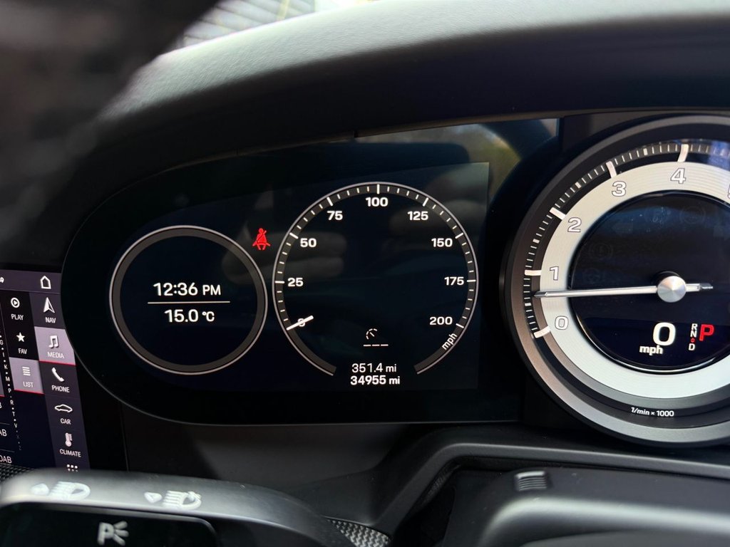 Used Porsche 911 2019 for sale - 78017245: Photo 41