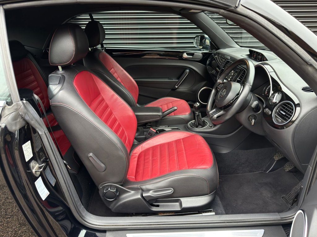 Used Volkswagen Beetle 2013 for sale - 78016739: Photo 28