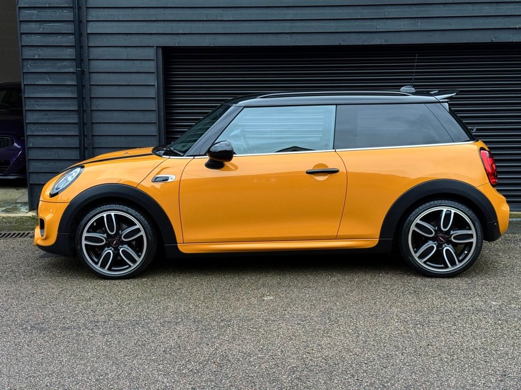 Used MINI Hatch 2018 for sale - 78016838: Photo 10