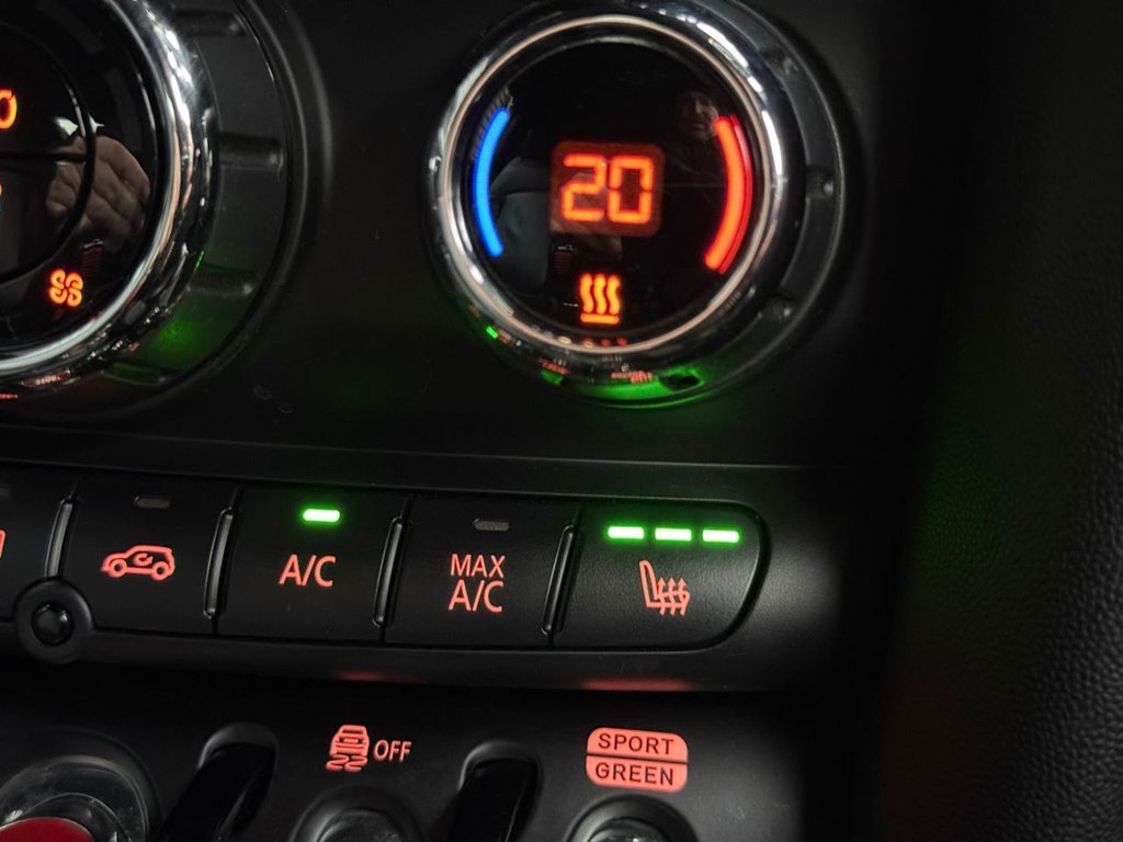 Used MINI Hatch 2018 for sale - 78016838: Photo 31