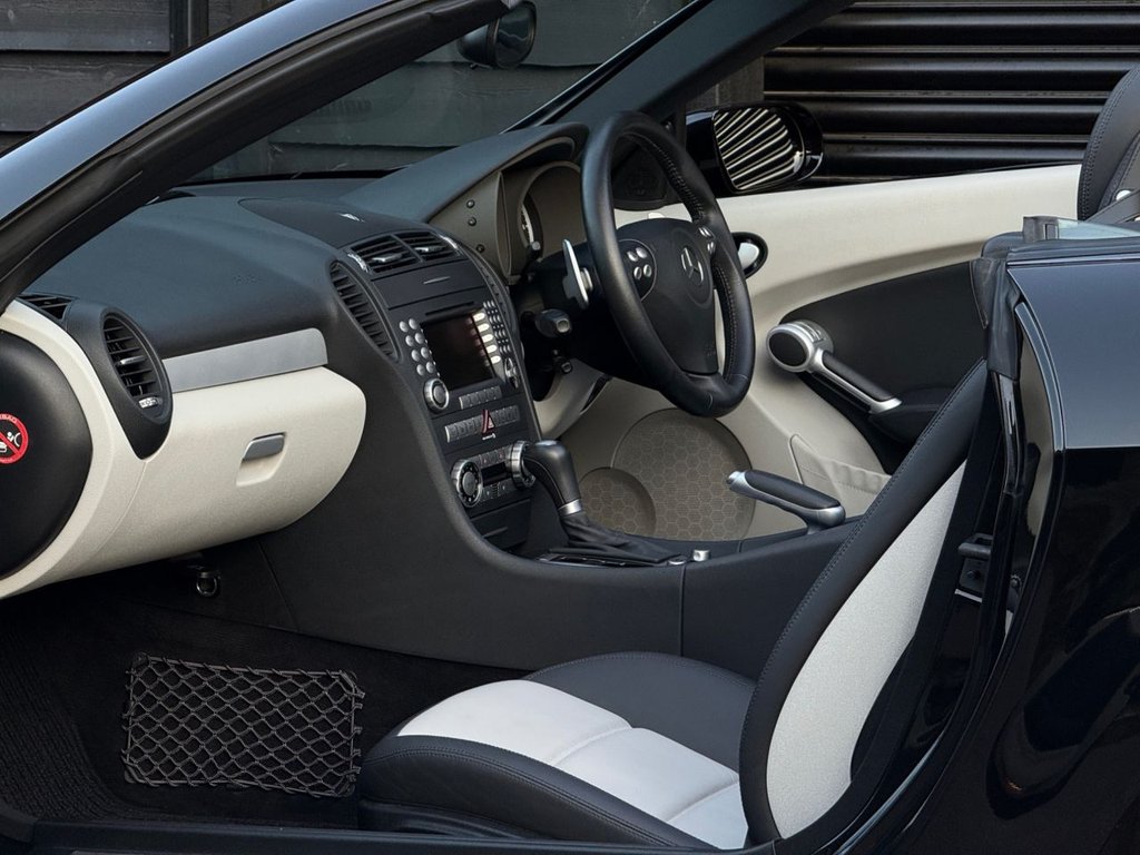 Used Mercedes-Benz SLK 2006 for sale - 78017160: Photo 11