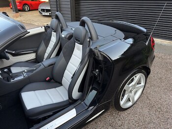 Used Mercedes-Benz SLK 2006 for sale - 78017160: Photo